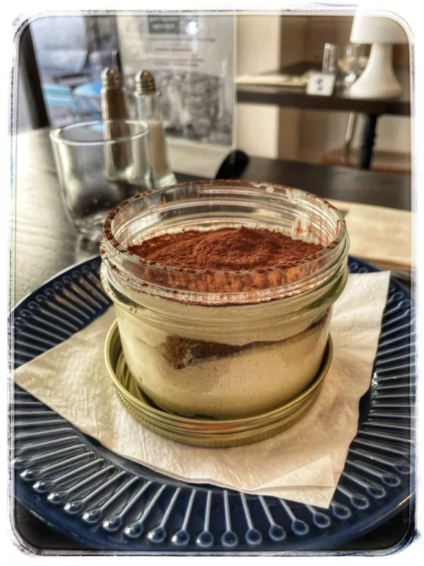 Tiramisu al caffè revisata
