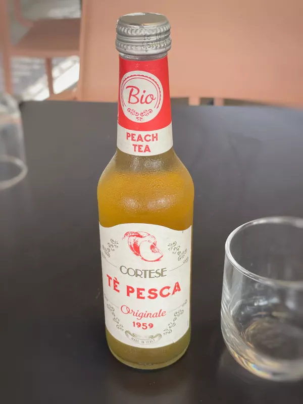 Córtese té pesca