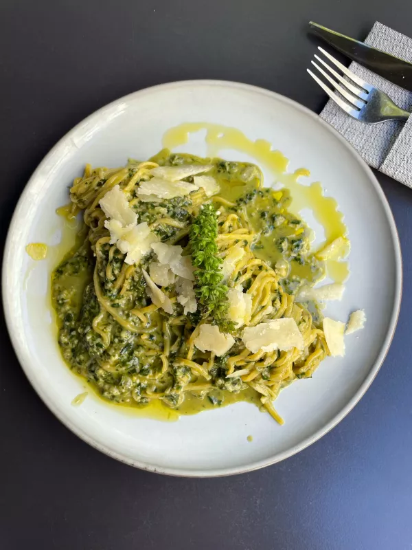 Spaghettini Chitarra Al pesto di basilico