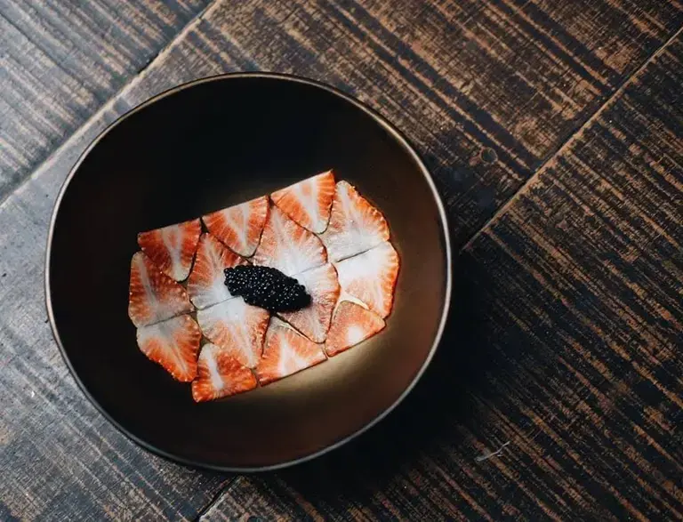 Strawberry, Caviar, Hor Wor Oil